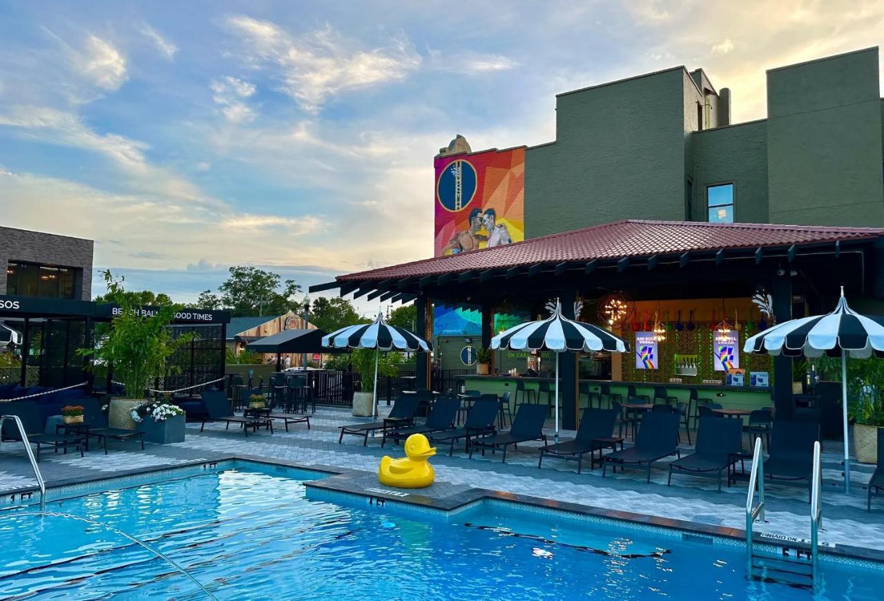 Mari Jean Hotel - All Adults Welcome سانت بطرسبرج المظهر الخارجي الصورة